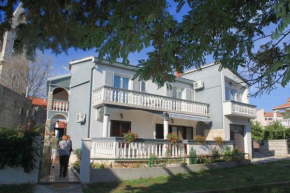 Отель Apartments by the sea Kukljica, Ugljan - 8400  Куклийца
